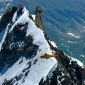 In salvo quattro alpinisti in difficoltà sul Bianco In salvo quattro alpinisti in difficoltà sul Bianco