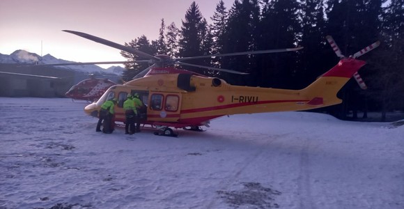 Esplosione in un bar su una pista da sci a Crans-Montana: morti e feriti, interviene il soccorso valdostano
