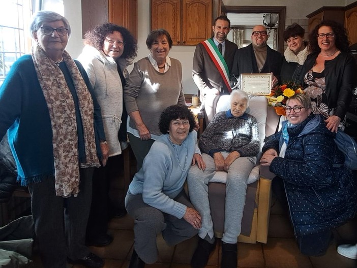 Quart ha festeggiato i 100 anni di Elda Gandini