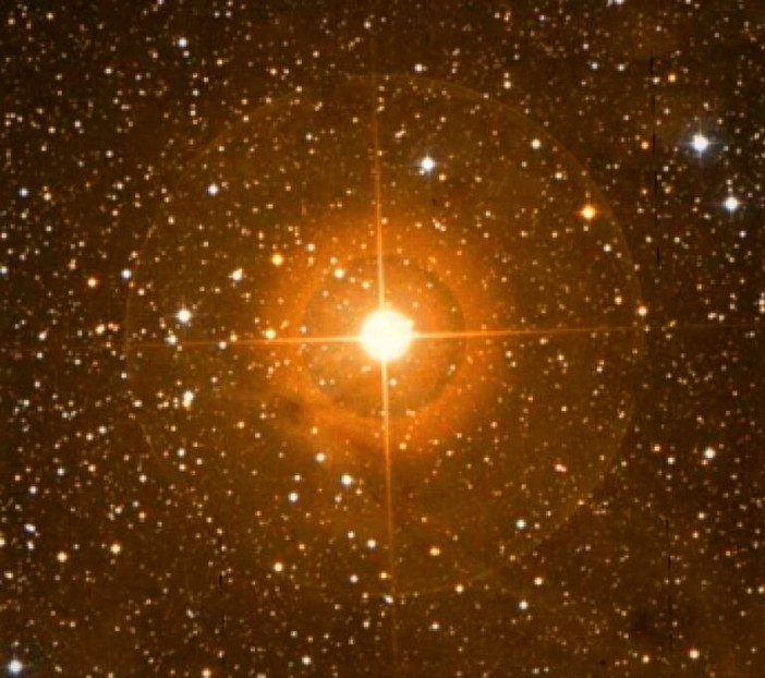 Mu Cephei (conosciuta anche come Erakis o la Stella Granata di Herschel) è una supergigante rossa nella costellazione di Cefeo. Credit: Digitized Sky Survey 2, Association of Universities for Research in Astronomy Mu Cephei (conosciuta anche come Erakis o la Stella Granata di Herschel) è una supergigante rossa nella costellazione di Cefeo. Credit: Digitized Sky Survey 2, Association of Universities for Research in Astronomy