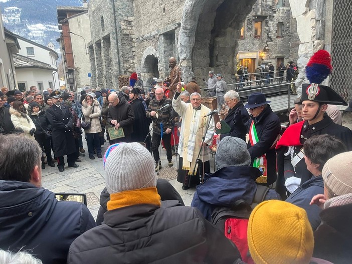 E' iniziata la 1026esima Foire de Saint-Ours E' iniziata la 1026esima Foire de Saint-Ours