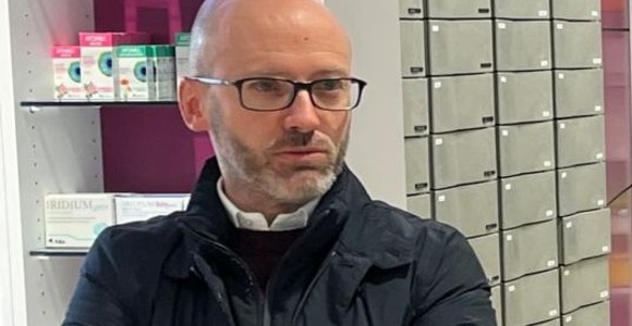 Matteo Fratini all'inaugurazione della 'nuova' farmacia comunale 2 ad Aosta nel febbraio scorso
