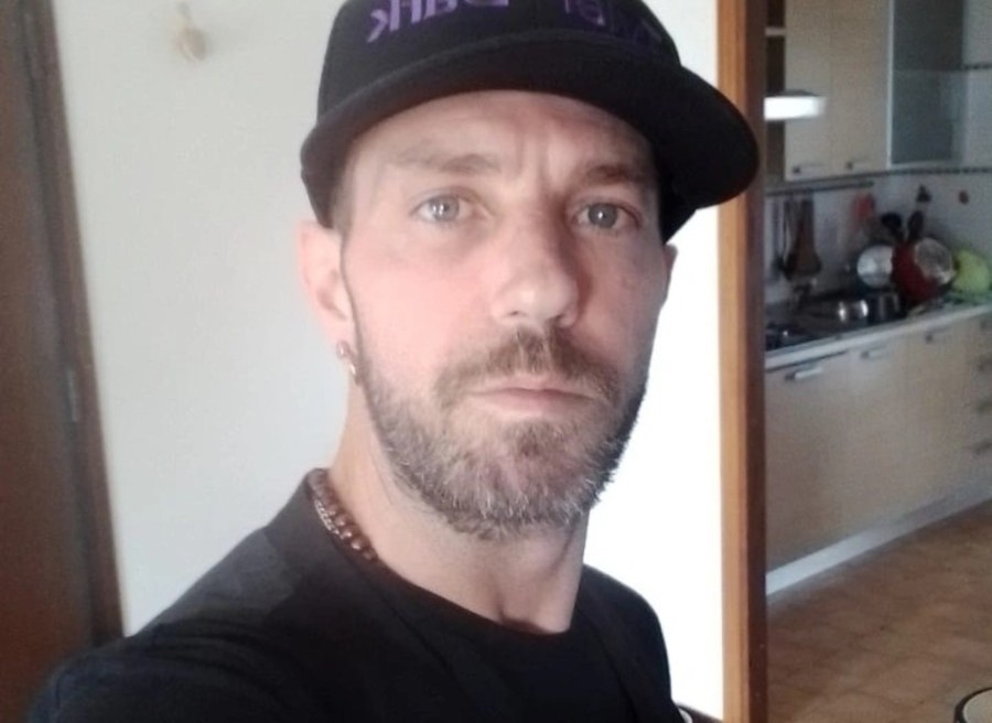 Alfonso Flospergher nel 2024 durante una stagione lavorativa estiva in Valle d'Aosta Alfonso Flospergher nel 2024 durante una stagione lavorativa estiva in Valle d'Aosta