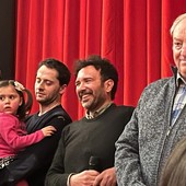 Da sn Paolo Calcidese, la piccola Agata in braccio al papà, Gabriele Torchio, Leandro Picarella e Severino Lombard