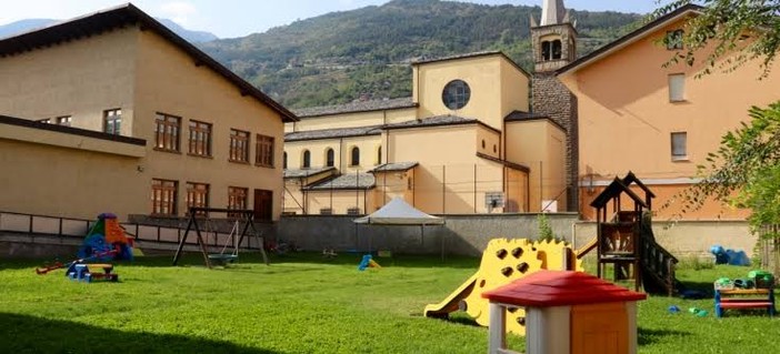 Aosta, confermati per altri due anni i 24 posti dell’asilo nido Farfavola