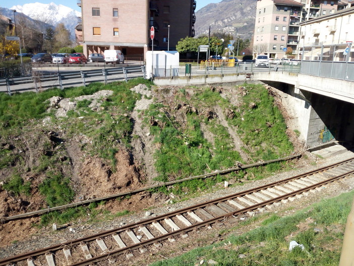Piano trasporti; AVS rilancia, 'unici contrari, ora referendum sulla ferrovia Aosta-Pré-St-Didier' Piano trasporti; AVS rilancia, 'unici contrari, ora referendum sulla ferrovia Aosta-Pré-St-Didier'