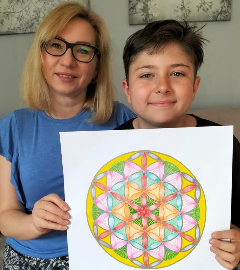 Coloriamo il Fiore della Vita con Valerio e Masha alla Libreria Brivio Due