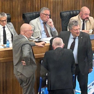 Esponenti della Giunta regionale durante una pausa del Consiglio Valle
