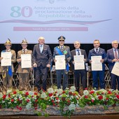 I nuovi insigniti Ufficiali e Cavalieri all'Ordine del Merito della Repubblica (cliccare sull'immagine per avviare la gallery)