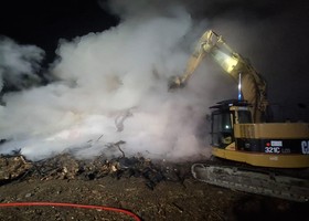 Pontey, domato incendio che nella notte ha distrutto una catasta di legna Pontey, domato incendio che nella notte ha distrutto una catasta di legna