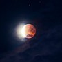 A settembre il cielo cambia volto e ci regala una Luna di sangue