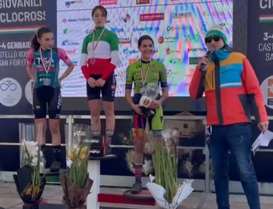 Aurora Lecca sul podio