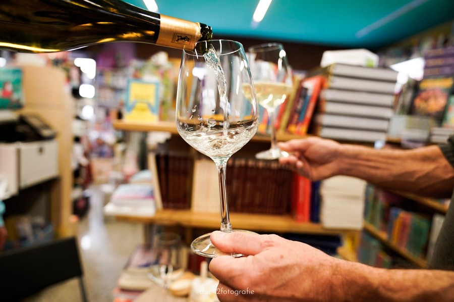 DegustaLibro; libri, vino e condivisione per una serata speciale ad Aosta