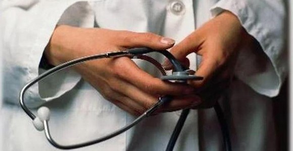 Medici di famiglia, 11 candidati per i 10 posti del corso regionale; in Valle ne mancano ancora 30 Medici di famiglia, 11 candidati per i 10 posti del corso regionale; in Valle ne mancano ancora 30