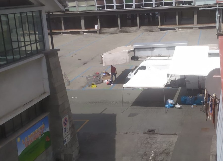 Aosta, al mercato di Ferragosto un solo banco ma le piazze sono rimaste chiuse