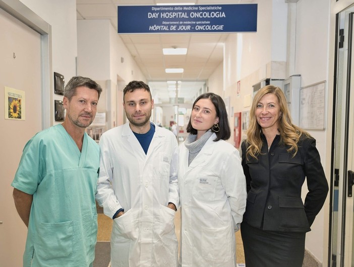 Da Lucio Buffoni, Joseph Durante, Virginia Peirano, Nora Martinet