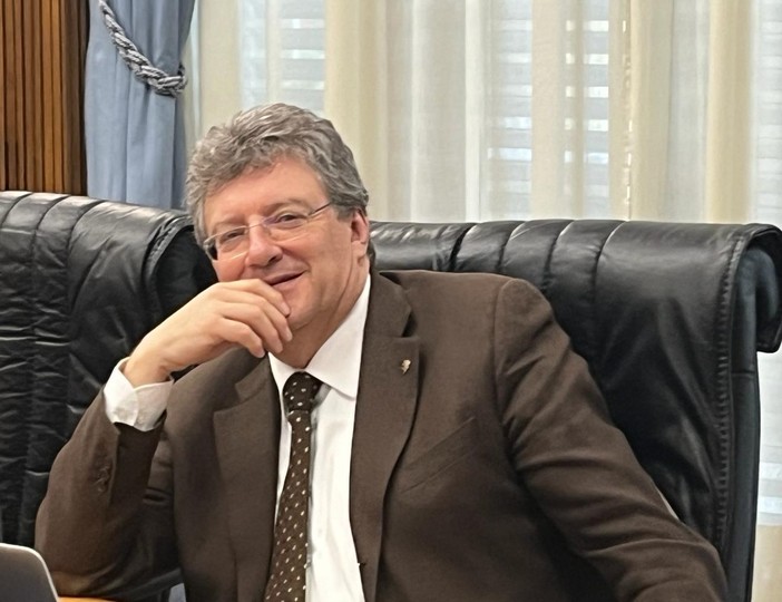 L’Union Valdotaine sceglie Marguerettaz per il dopo Testolin L’Union Valdotaine sceglie Marguerettaz per il dopo Testolin