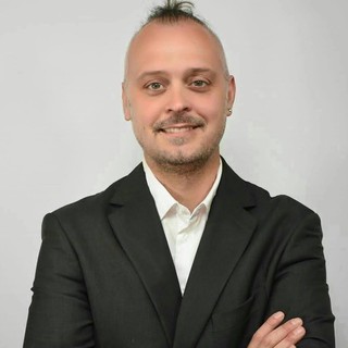 St-Pierre, scritta intimidatoria contro il consigliere Mascaro (FdI); la solidarietà del partito