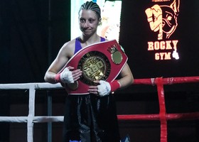 Boxe: International FBO, vittoria lampo di Federica 'La Cattiva' Macrì