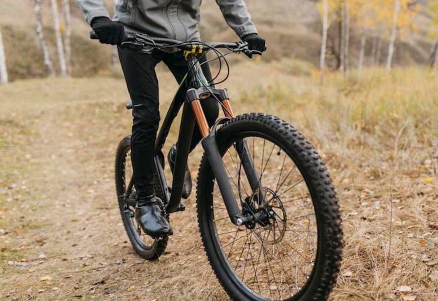 Lutto nel mondo della MTB per la morte del valdostano Luca Mauri Lutto nel mondo della MTB per la morte del valdostano Luca Mauri