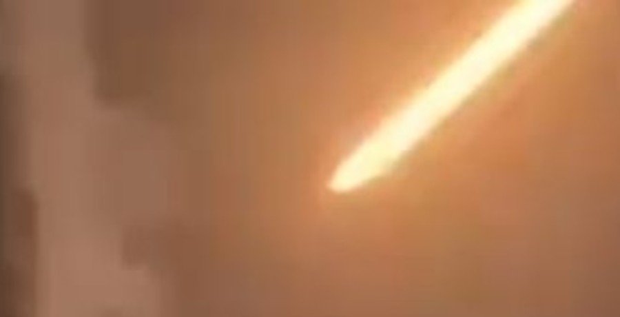 Missili iraniani sul Qatar, un valdostano a Doha riprende l'attacco e la contraerea VIDEO