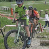 Martina Carrara in testa al gruppo (photo credit Federciclo)