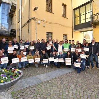 Châtillon, premiati i vincitori del 31esimo Concorso mieli della Valle d'Aosta