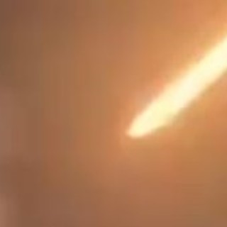 Missili iraniani sul Qatar, un valdostano a Doha riprende l'attacco e la contraerea VIDEO
