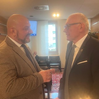 L'assessore Carlo Marzi (a sn) commenta i dati ministeriali assieme al Presidente della Giunta, Renzo Testolin