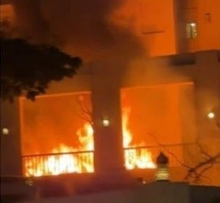 Il fragore dei missili e il vuoto della politica, un valdostano a Doha racconta l’alba della paura Il fragore dei missili e il vuoto della politica, un valdostano a Doha racconta l’alba della paura