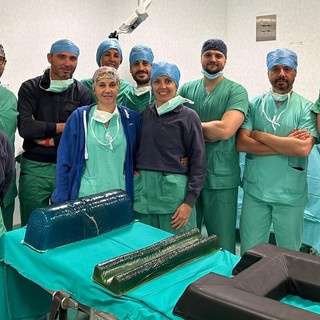 L'équipe che ha eseguito il delicato intervento