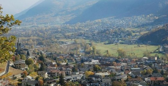 Nus, per l’uomo che dorme in cimitero 'La Nave dei Disperati' chiede un percorso di aiuto Nus, per l’uomo che dorme in cimitero 'La Nave dei Disperati' chiede un percorso di aiuto
