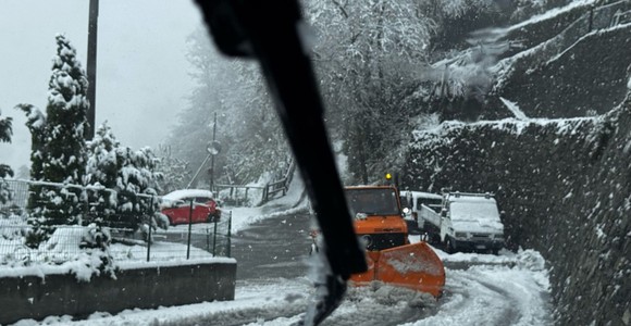 Torna la neve, scatta l’allerta gialla in Valle Torna la neve, scatta l’allerta gialla in Valle