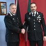 Il colonello Livio Propato accoglie il maresciallo maggiore  Roberto Nossein al comando della Stazione