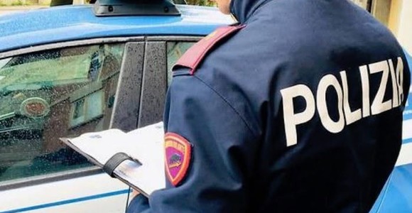 Botte tra clienti in una kebabberia di Aosta, intervengono polizia e 118