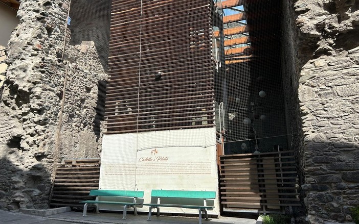 Nus, il Castello di Pilato chiuso da due anni e a rischio abbandono
