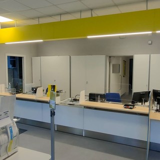 Verres,  alle Poste servizi pubblici e passaporti senza questura