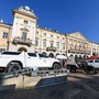 Nelle immagini di Paolo Rey, mezzi e personale della Protezione civile in piazza Chanoux ad Aosta (cliccare sull'immagine per avviare la mini gallery)