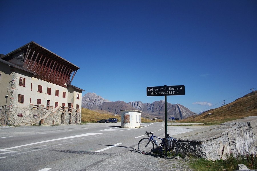 Riapre al traffico il Colle del Piccolo San Bernardo