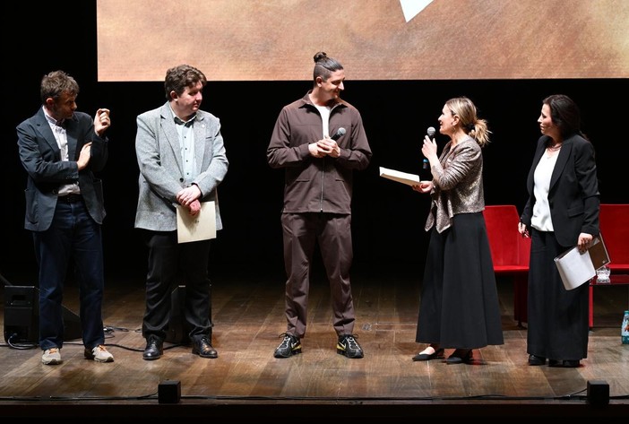 'Lo sbilico' di Alcide Pierantozzi vince il secondo Premio Letterario Valle d’Aosta