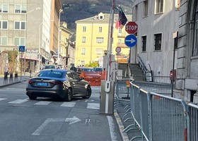 Omicidio colposo, indagati cinque poliziotti per la morte di un uomo dopo il furto di un camion