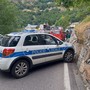 Polizia locale di Valtournenche impegnata nei rilievi di un incidente (foto d'archivio)