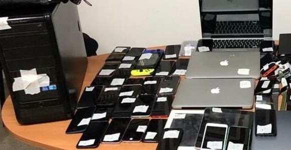 Si allungano i tempi dell'inchiesta Casinò, 120 giorni per scandagliare files e valutare nuove possibili indagini Si allungano i tempi dell'inchiesta Casinò, 120 giorni per scandagliare files e valutare nuove possibili indagini