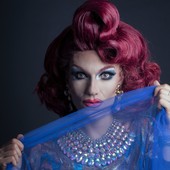 Scontro Lega-Comitato Aosta Pride sulla drag queen che spiega ai bimbi l'inclusione