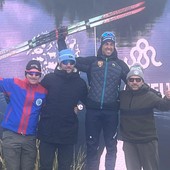 Federico Pellegrino assieme ai suoi 'storici' skimen e preparatori Federico Pellegrino assieme ai suoi 'storici' skimen e preparatori