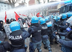 Aosta, dal Consiglio comunale solidarietà a Forze dell’Ordine e tutela del diritto a manifestare Aosta, dal Consiglio comunale solidarietà a Forze dell’Ordine e tutela del diritto a manifestare