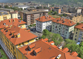 Quartiere Cogne, gli inquilini di Stura e Filippini protestano, 'da due anni senza stendibiancheria'