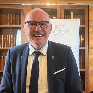 Renzo Testolin lo scorso marzo nella sala preconsiliare del Palazzo regionale