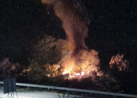 Saint-Vincent, nuovo incendio in via Alliod; intervento in corso Saint-Vincent, nuovo incendio in via Alliod; intervento in corso