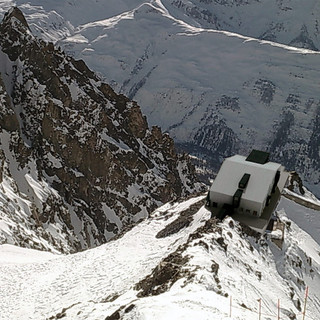 Raggiunti e in salvo gli alpinisti bloccati sul Dente del Gigante